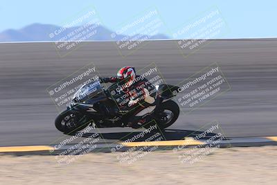 media/Nov-06-2023-Moto Forza (Mon) [[ce023d0744]]/2-Advanced Group/Session 2 (Bowl Speed Pans)/